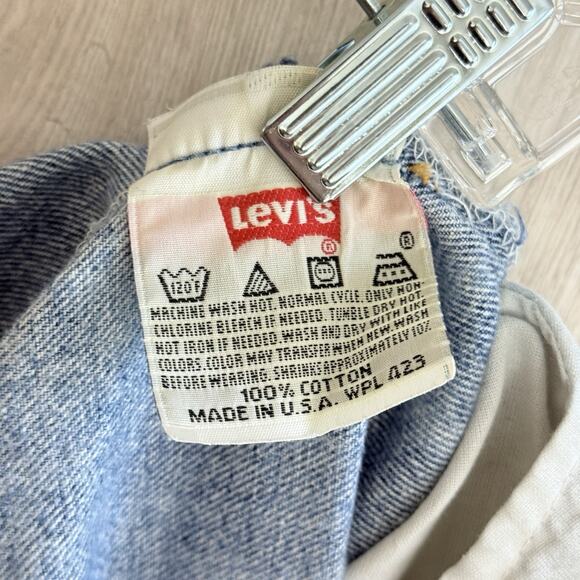 Vintage Levi’s 501xx Cut Off Jean Shorts Men’s 35 (Measures 32”) Made in USA - Picture 9 of 12